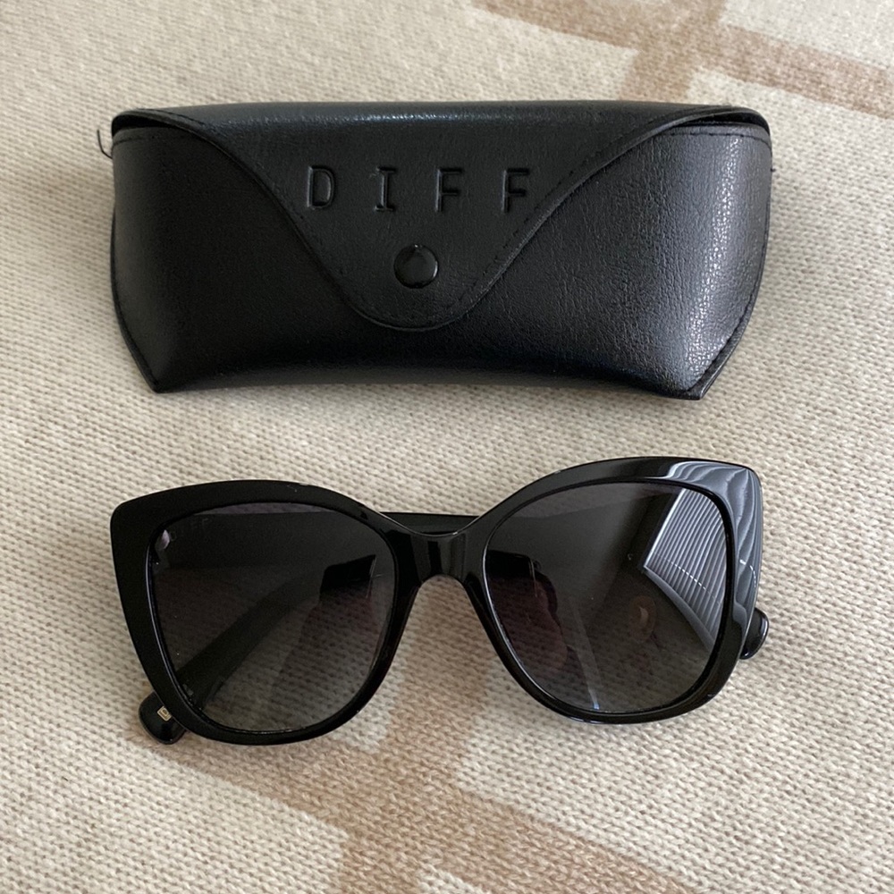 Diff Sunglasses - image 1